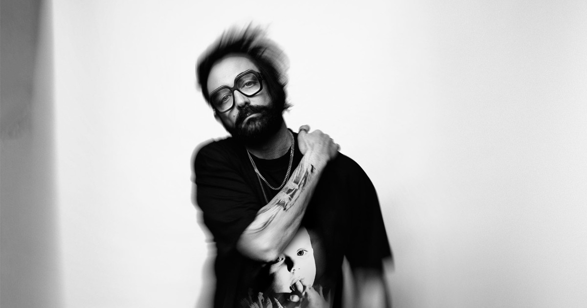 Deze week win je tickets voor de theatertour + de nieuwe ‘Best Of’ vinyl + biografie van Blaudzun!